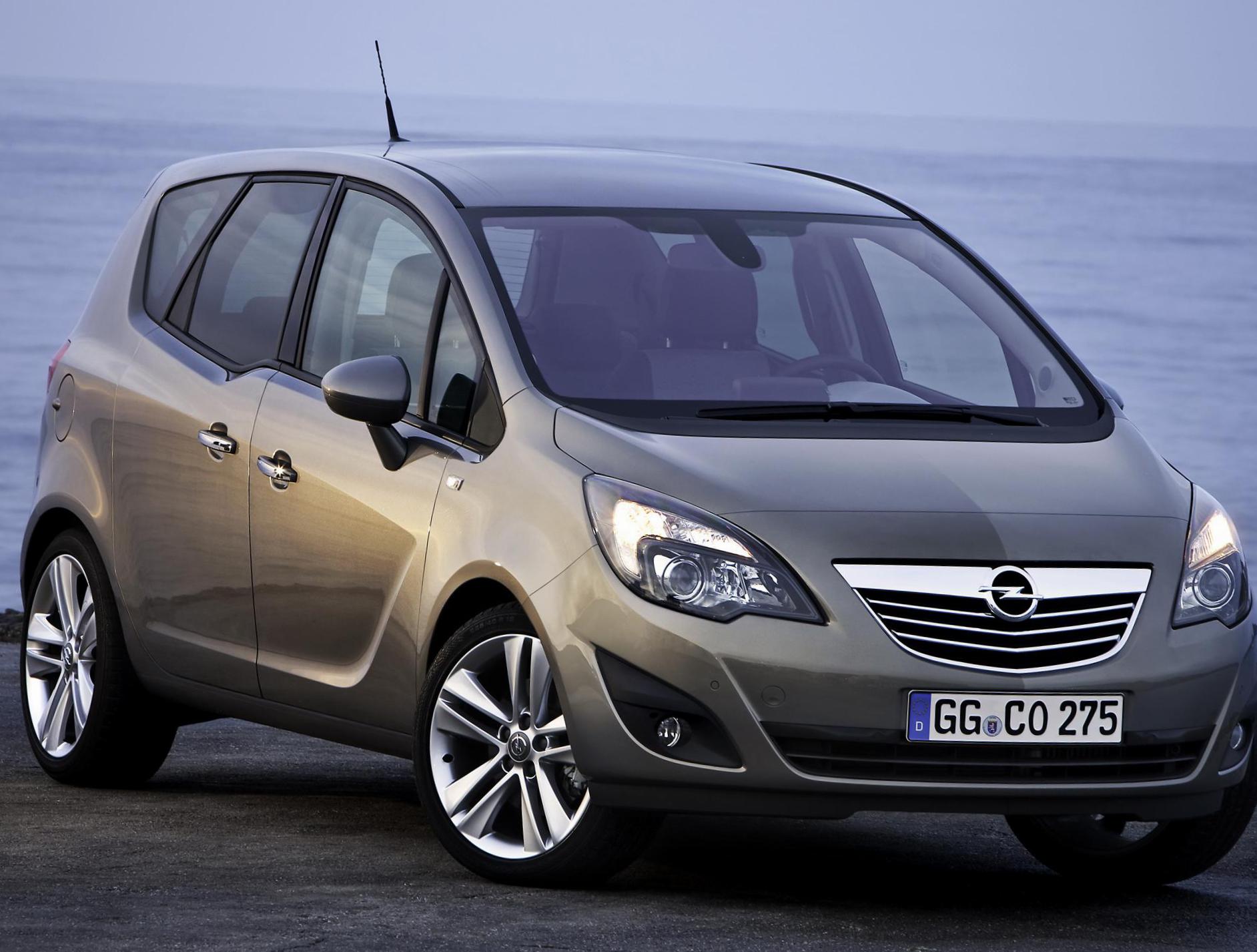 Opel Meriva B Specifications sedan