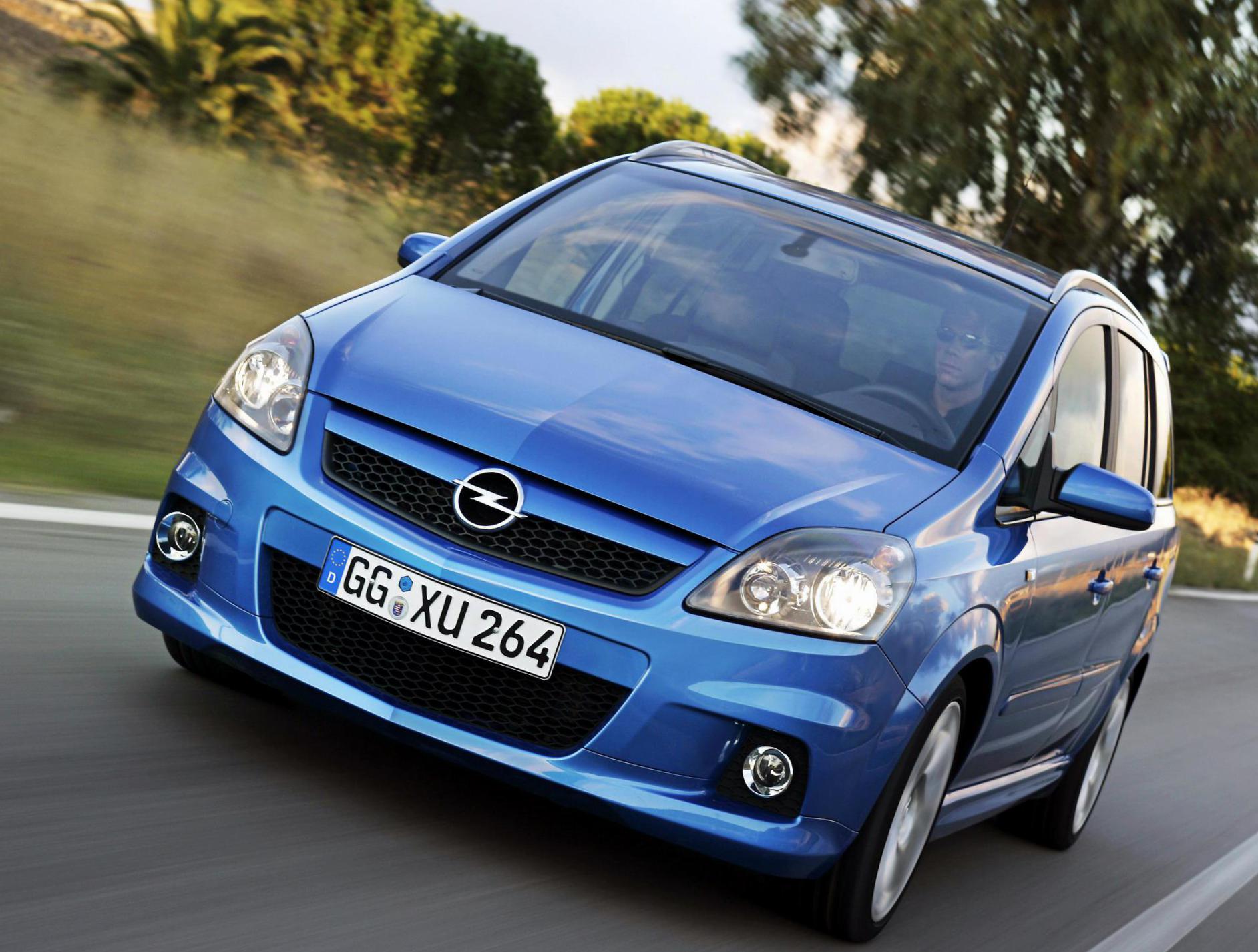 Opel Zafira B reviews 2014