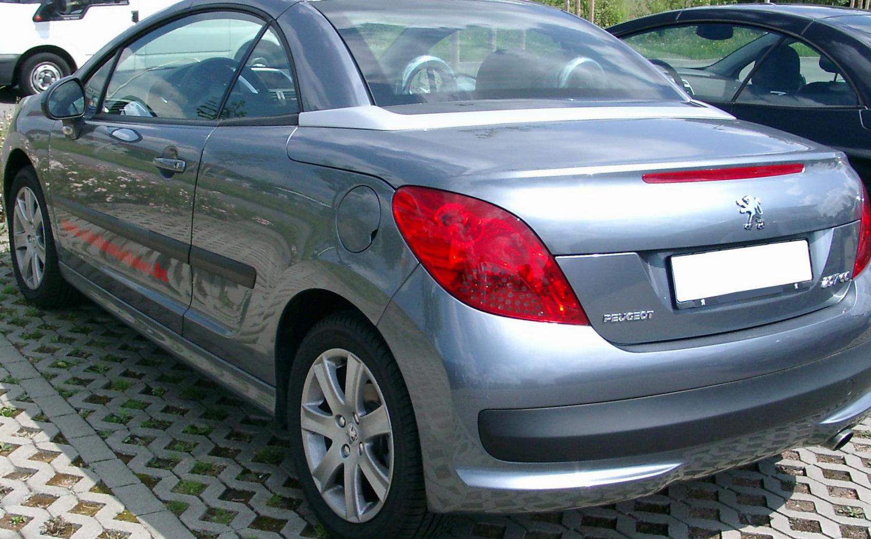 207 CC Peugeot model 2005