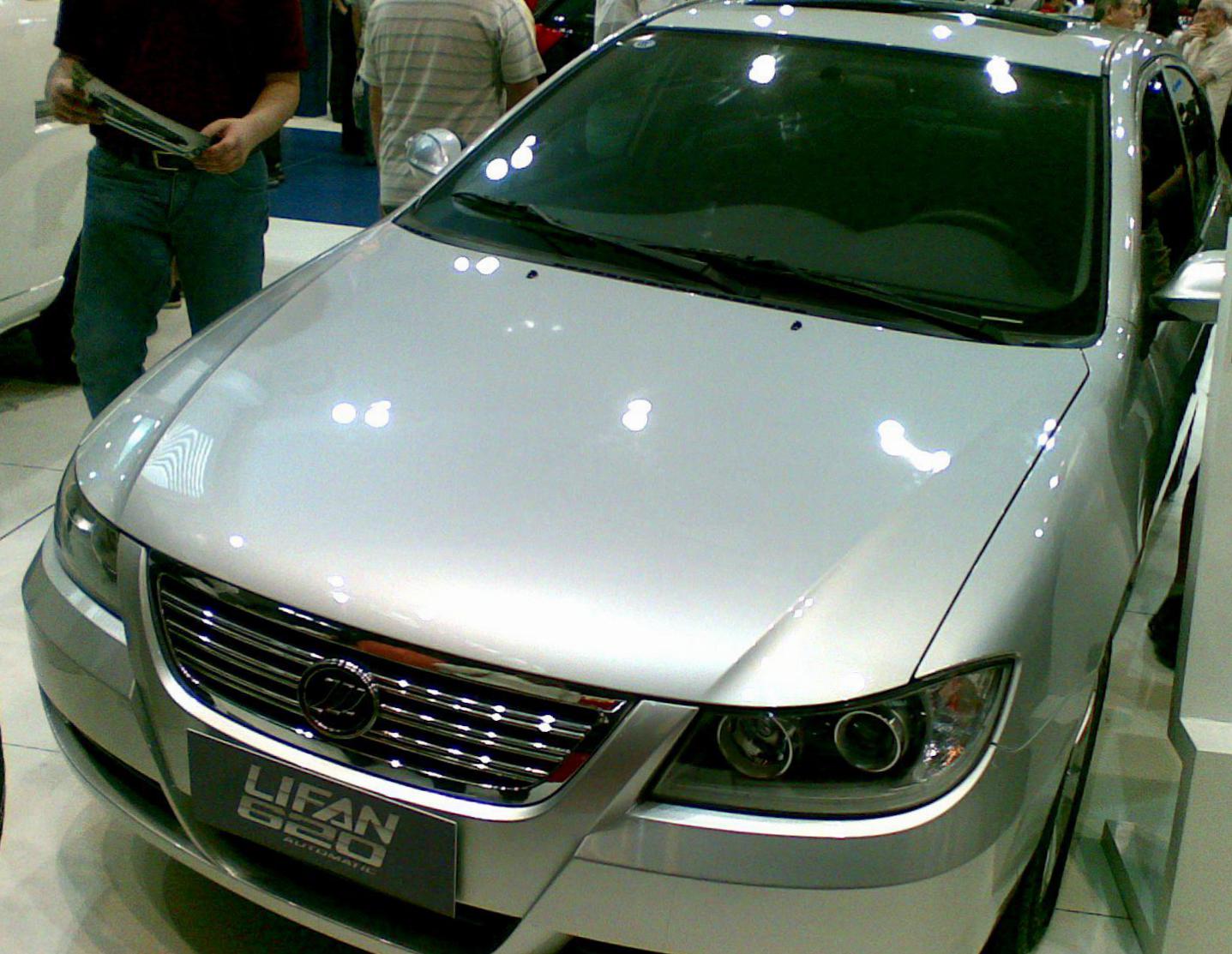 520 Lifan cost 2009