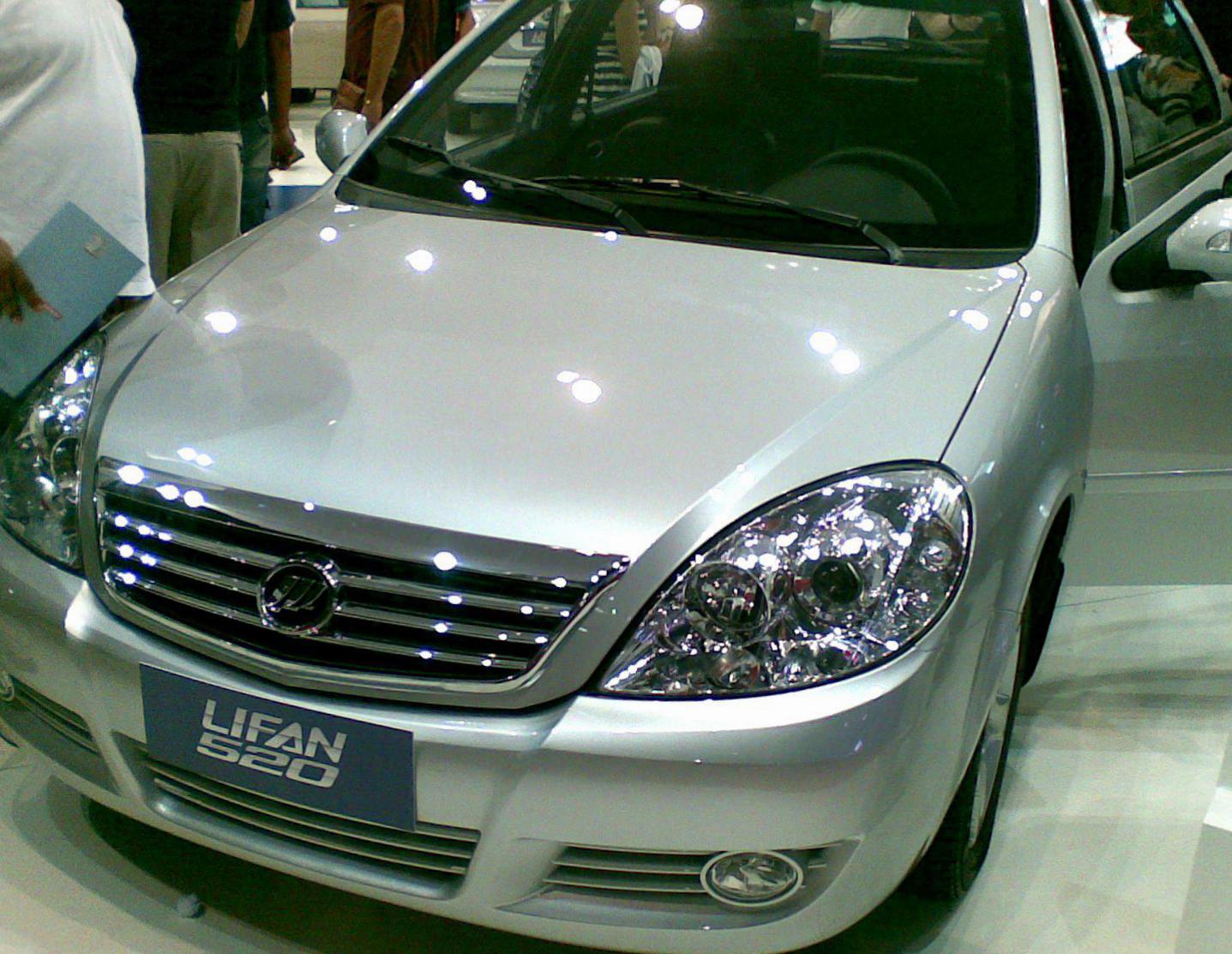 Lifan 520 new hatchback