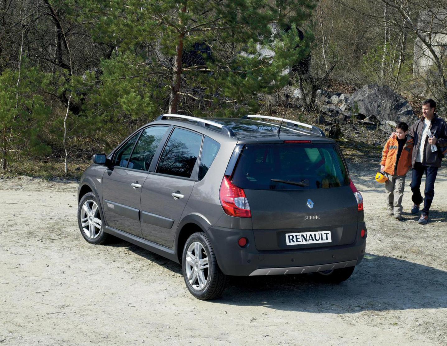 Scenic Conquest Renault reviews 2011