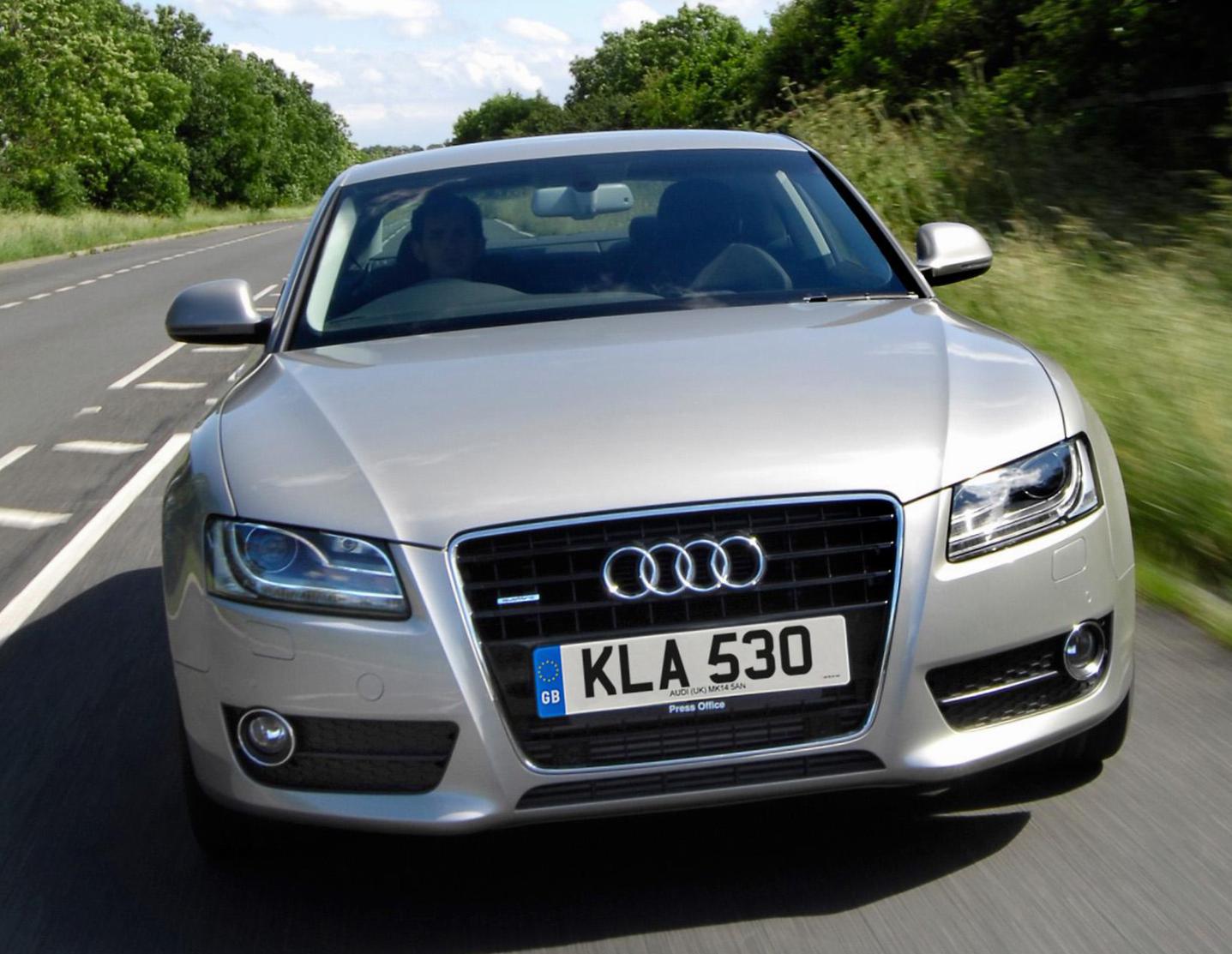 Audi A5 Coupe cost 2009
