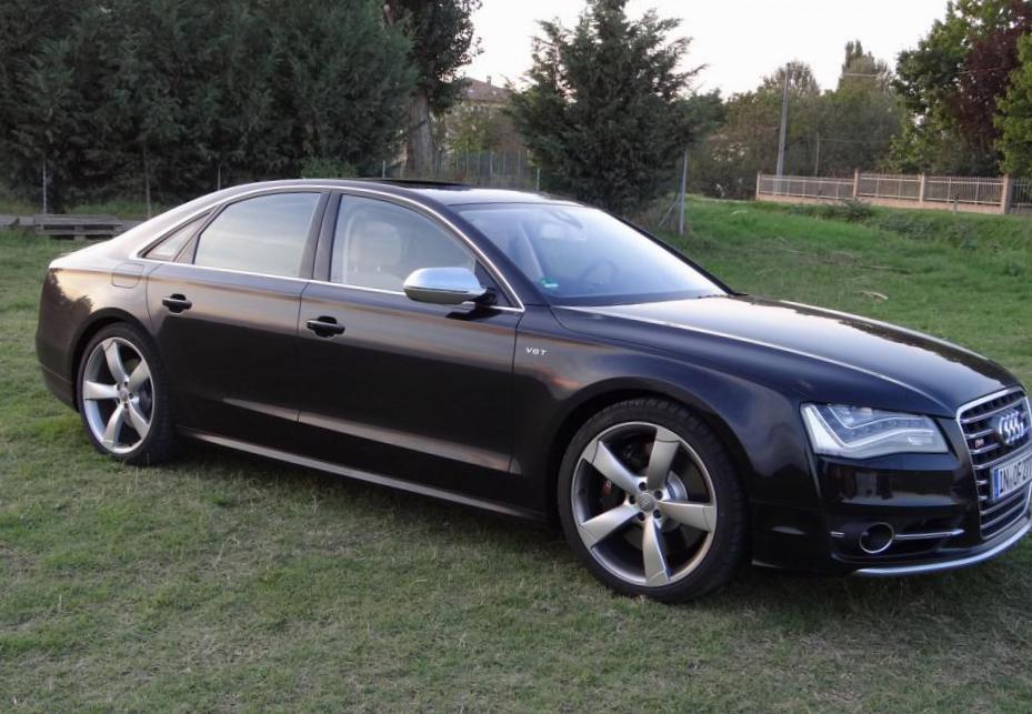 S8 Audi for sale 2009