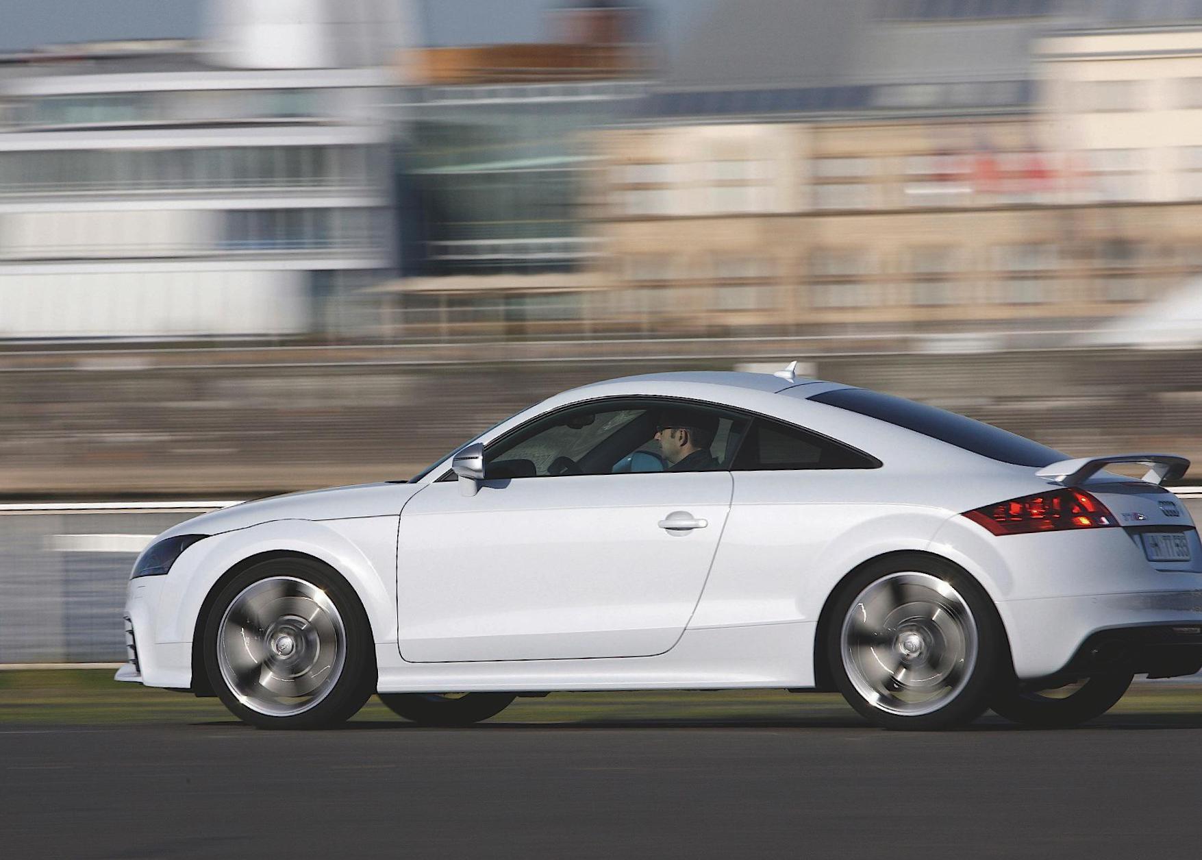 Audi TT RS Coupe Specification cabriolet
