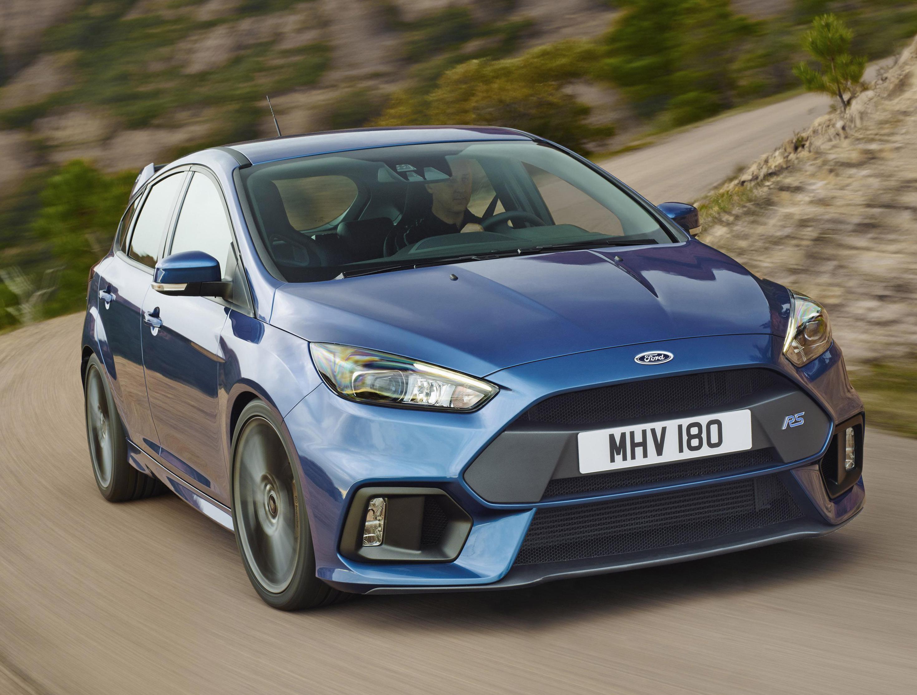 Focus RS Ford reviews 2012