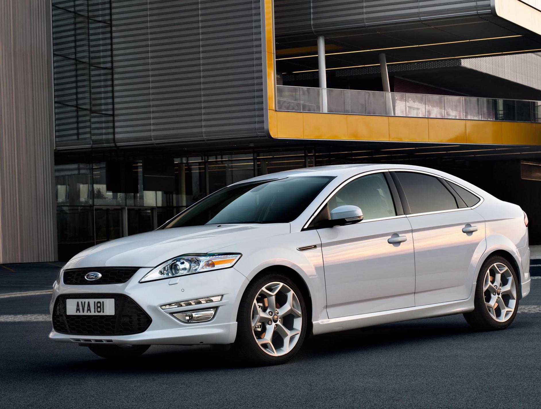 Ford Mondeo Hatchback approved 2011