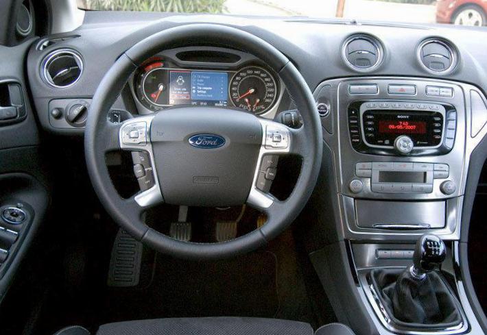 Mondeo Sedan Ford cost 2012