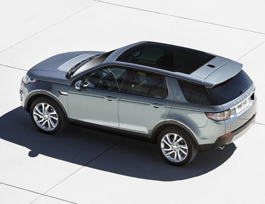 Land Rover Discovery Sport concept sedan