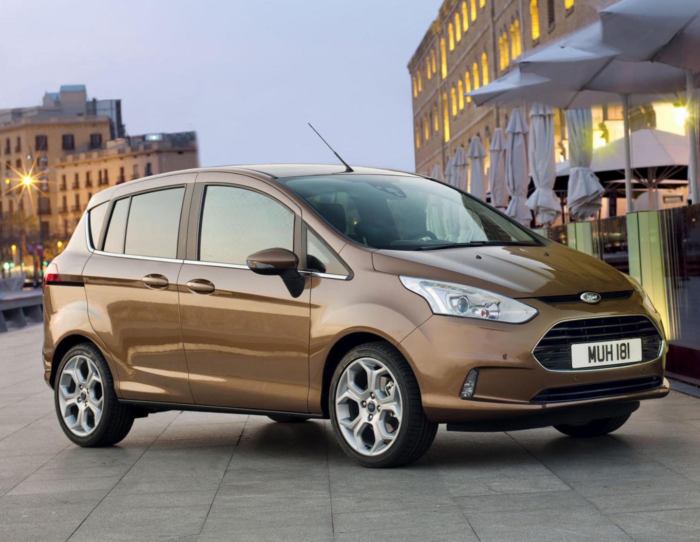 B-Max Ford approved hatchback