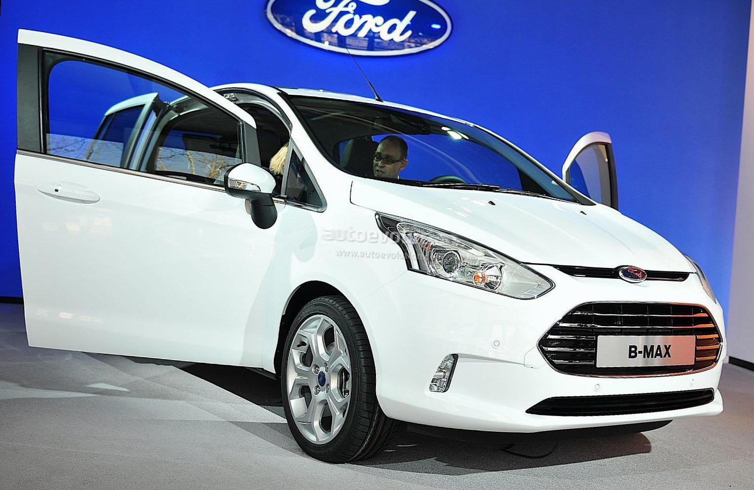 Ford B-Max cost hatchback