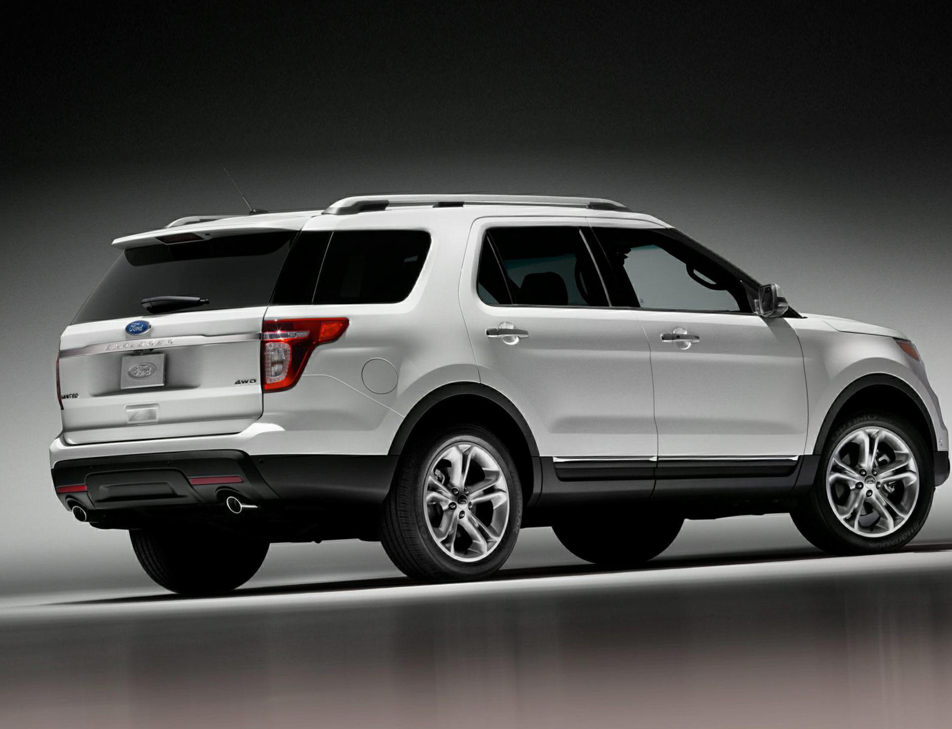 Ford Explorer approved wagon