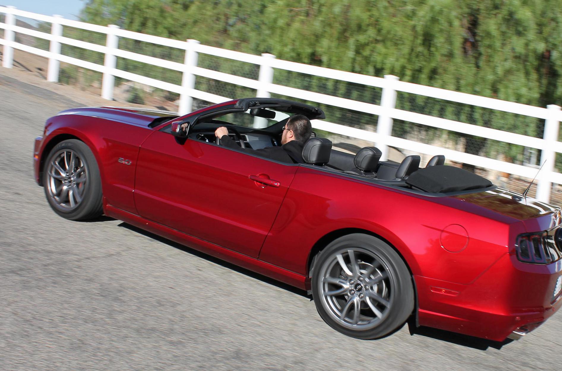 Mustang Convertible Ford configuration hatchback