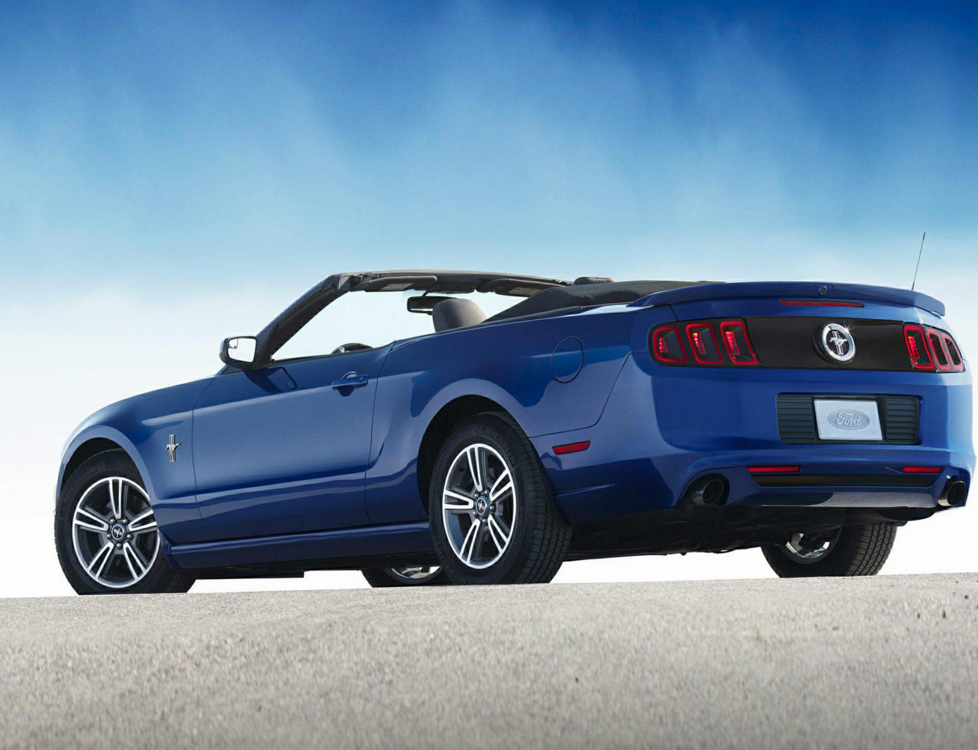 Mustang Convertible Ford lease 2012
