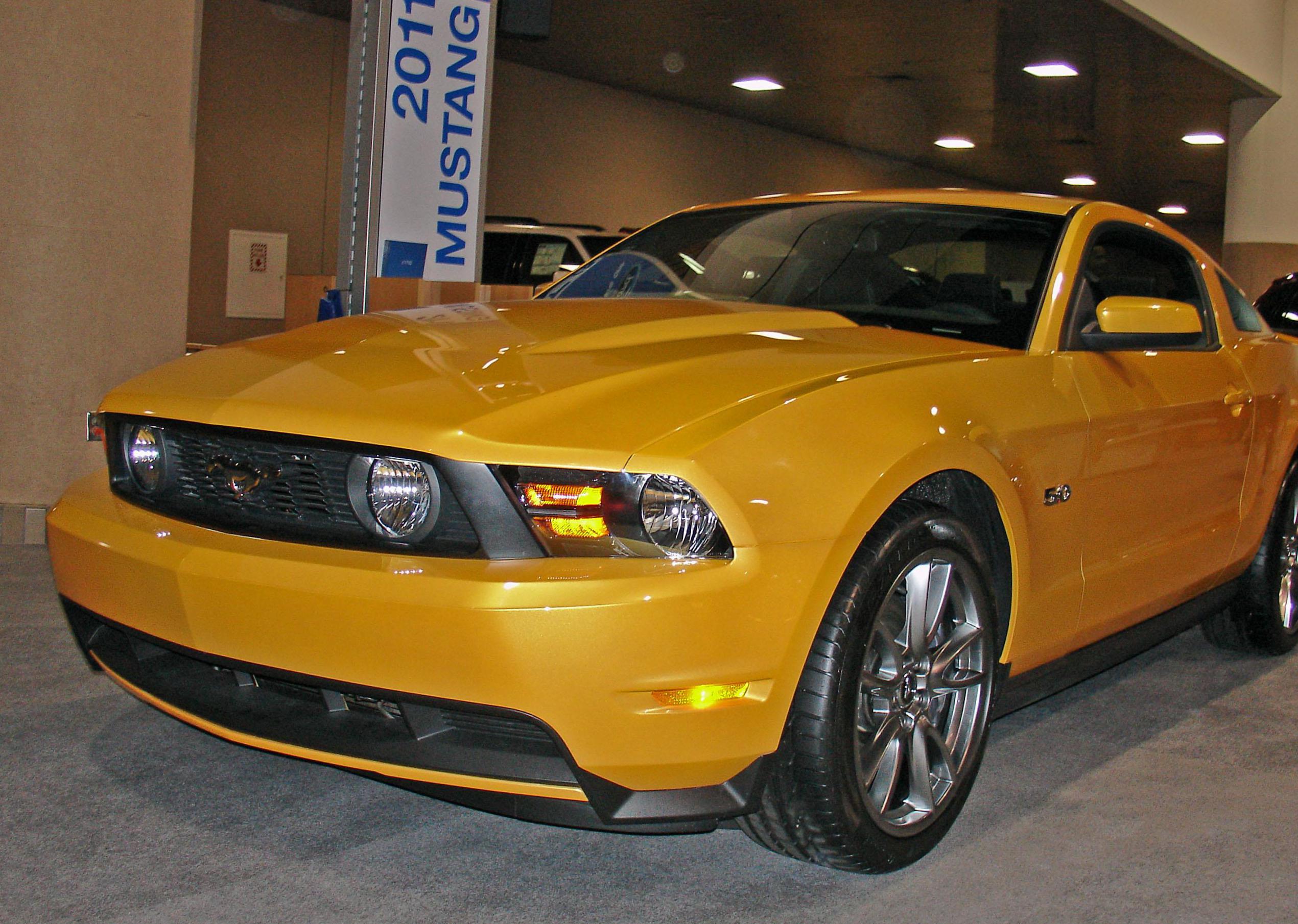 Mustang Ford review 2015