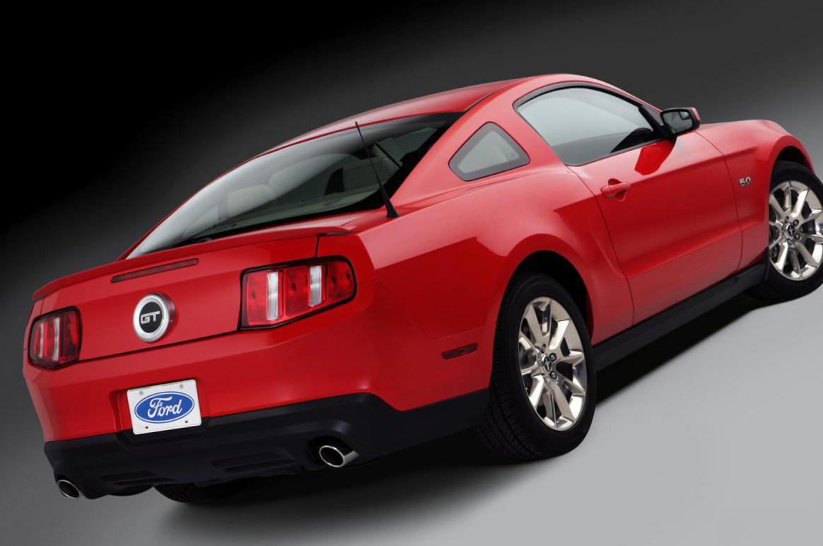 Mustang Ford approved hatchback