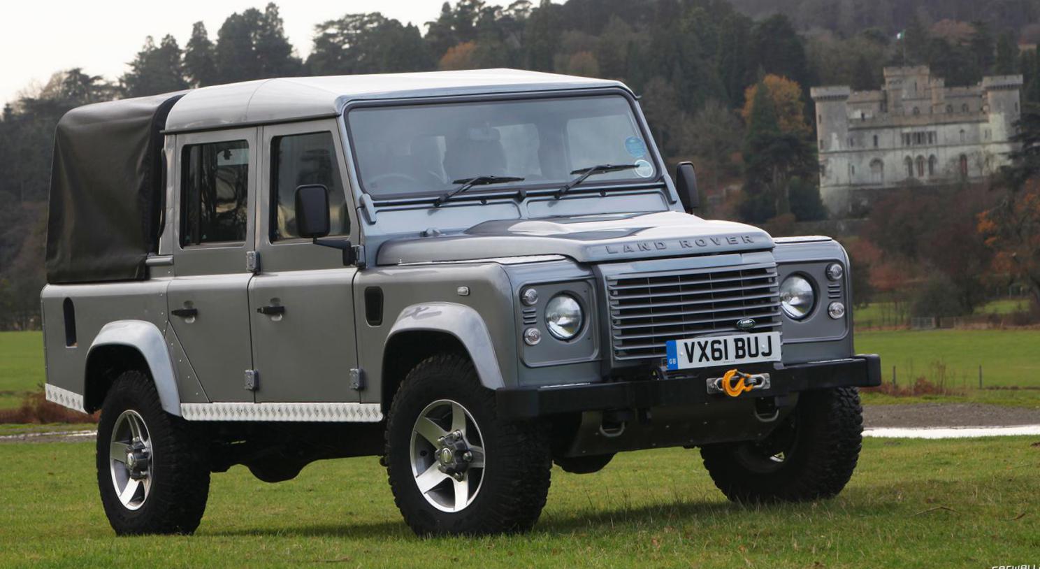 Land Rover 110 Double Cab Pick Up Specifications 2013
