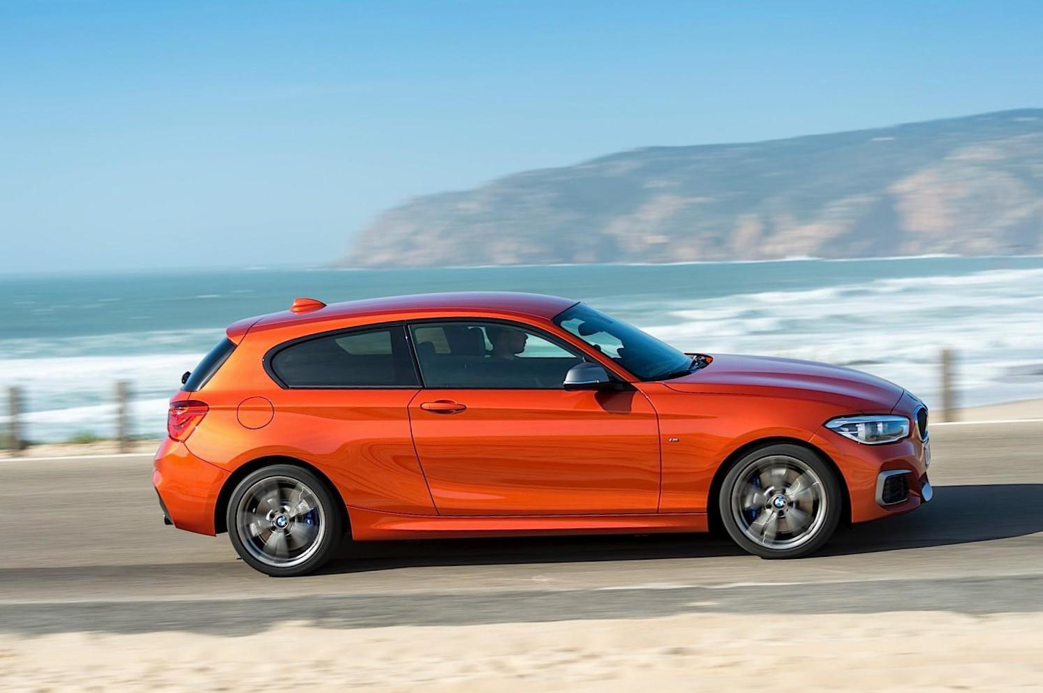 1 Series 3 doors (F21) BMW specs hatchback