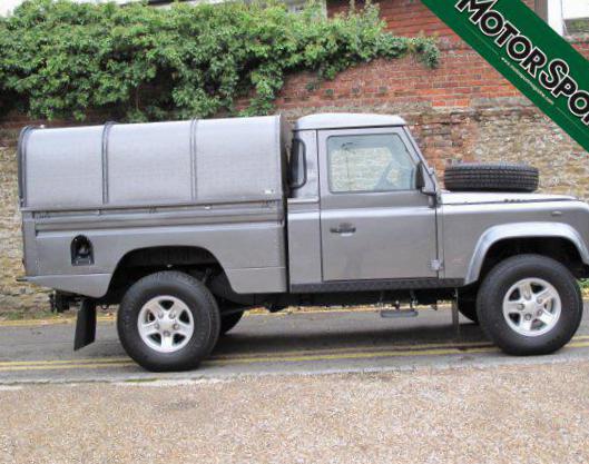 110 High Capacity Pick Up Land Rover configuration hatchback