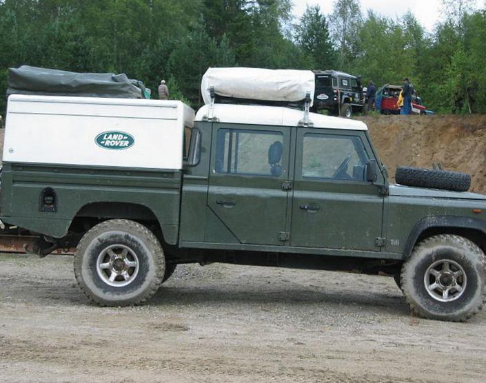 110 High Capacity Pick Up Land Rover cost suv