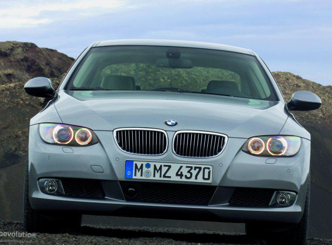 BMW 3 Series Coupe (E92) models pickup