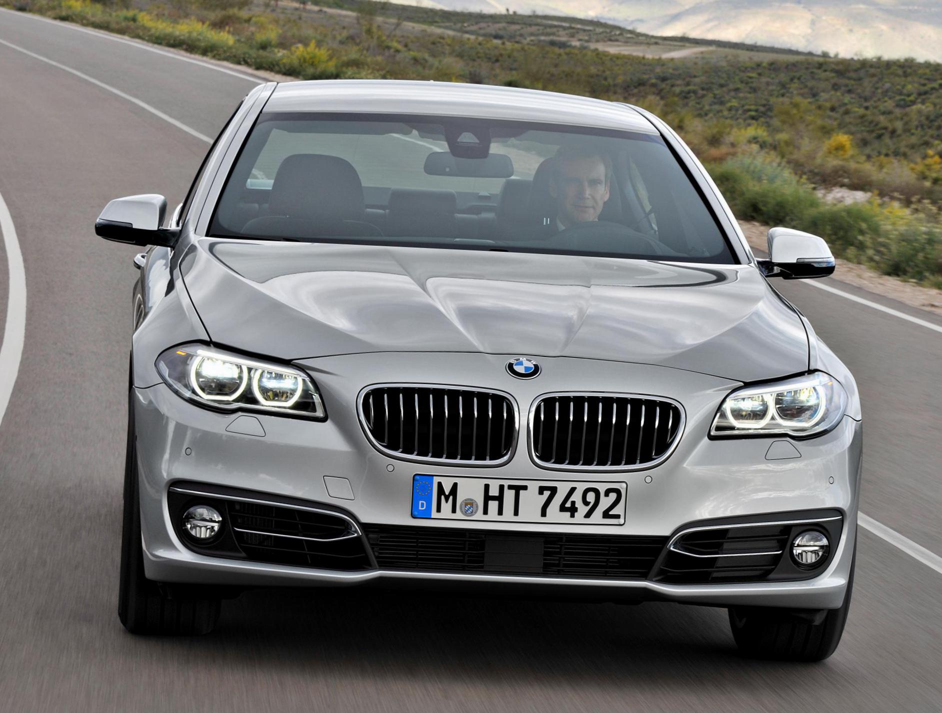 5 Series Sedan (F10) BMW Specification 2015