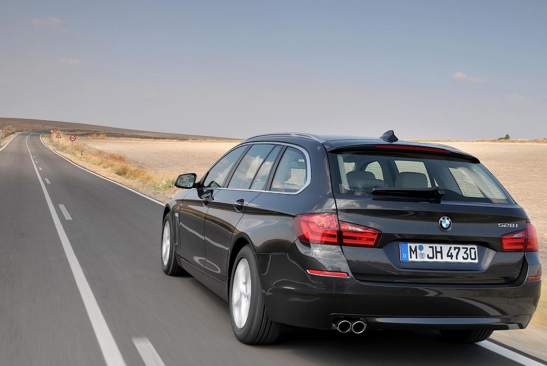 5 Series Touring (F11) BMW specs 2014