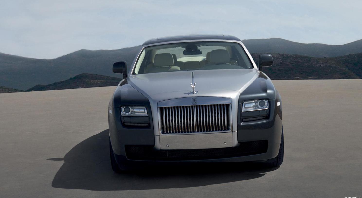 Rolls-Royce Ghost model 2012
