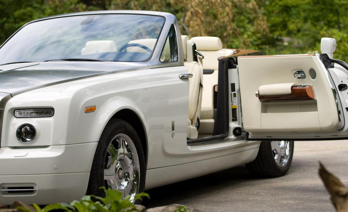 Phantom Coupe Rolls-Royce usa suv