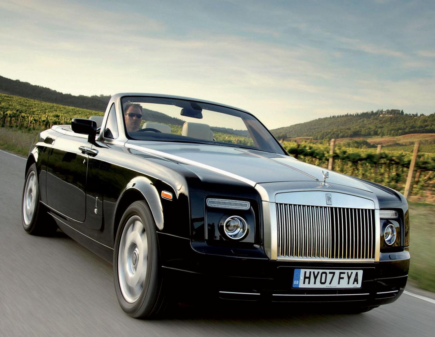 Rolls-Royce Phantom Drophead Coupe cost suv