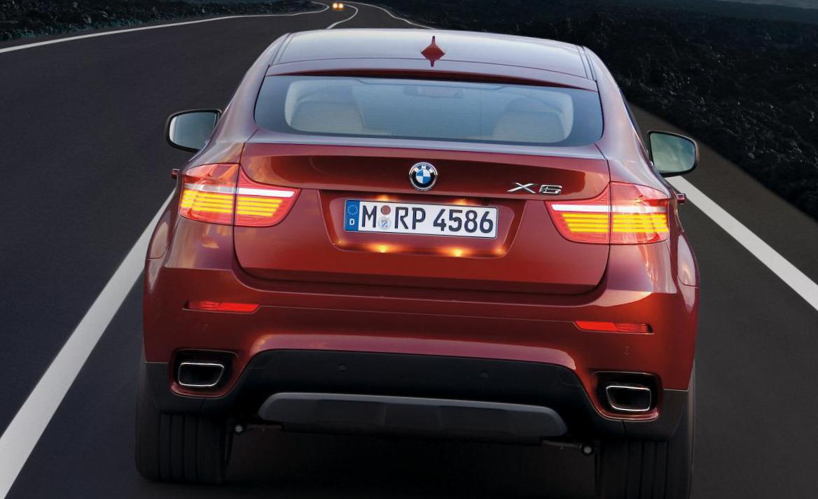 BMW X6 M (E71) Specification sedan