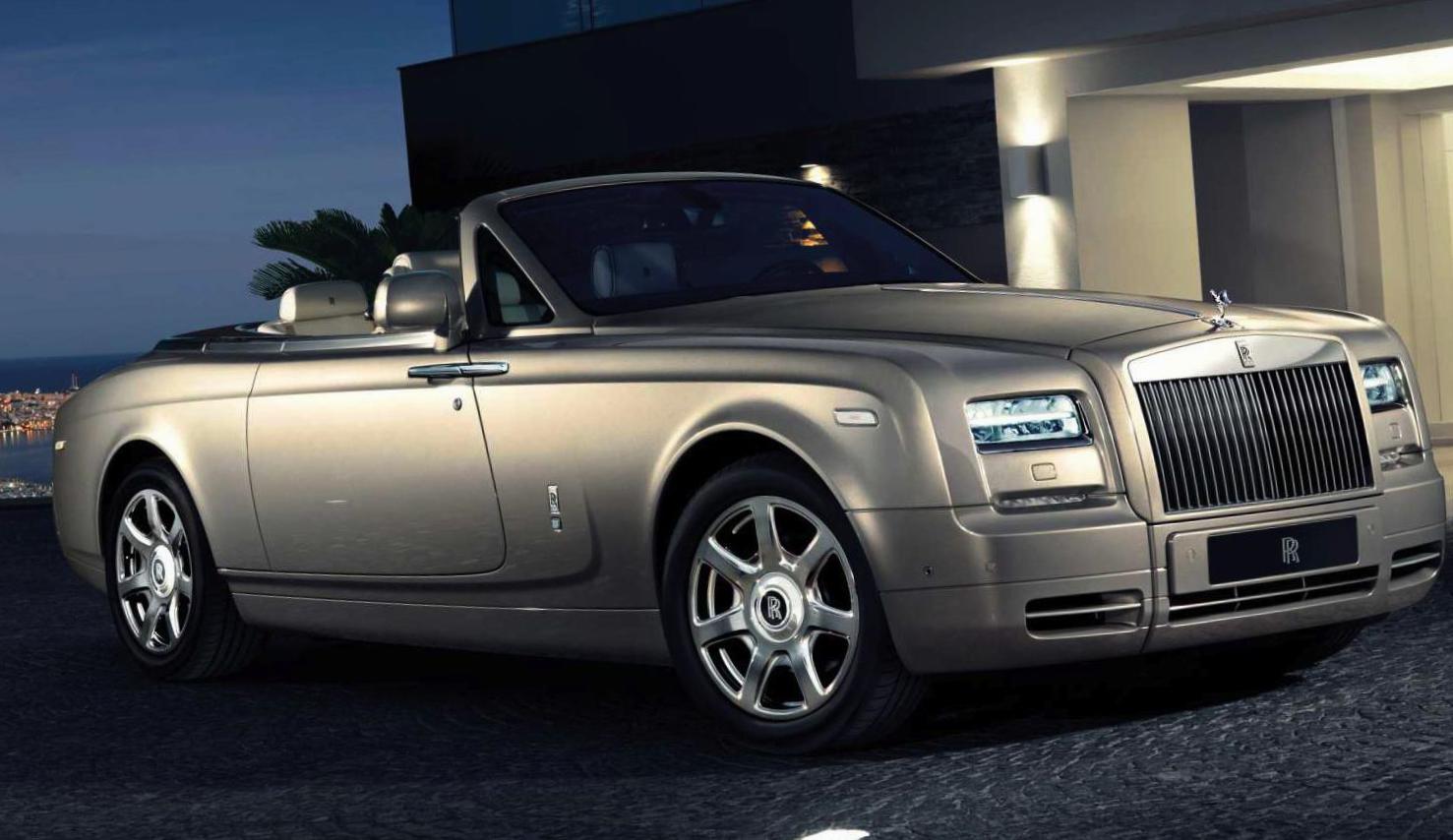 Rolls-Royce Phantom Drophead Coupe configuration sedan