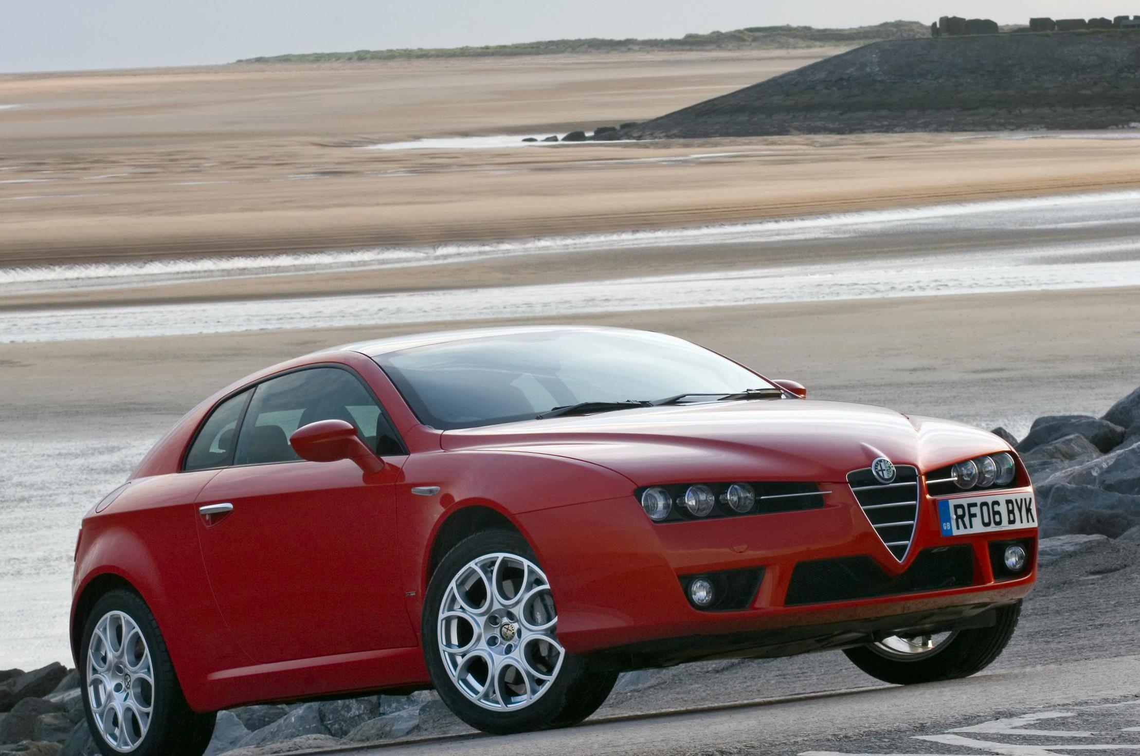Alfa Romeo Brera usa hatchback