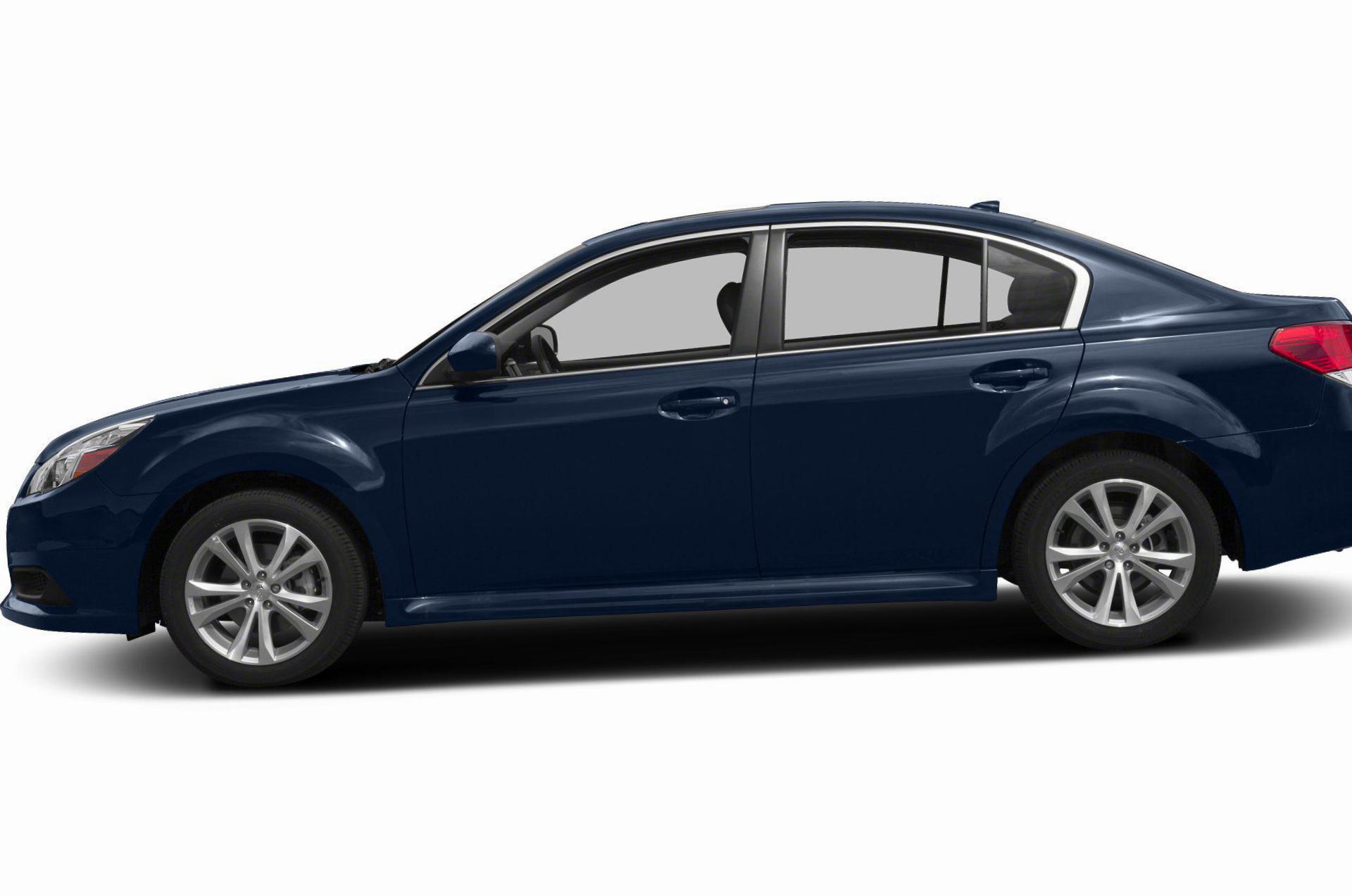Subaru Legacy reviews 2011