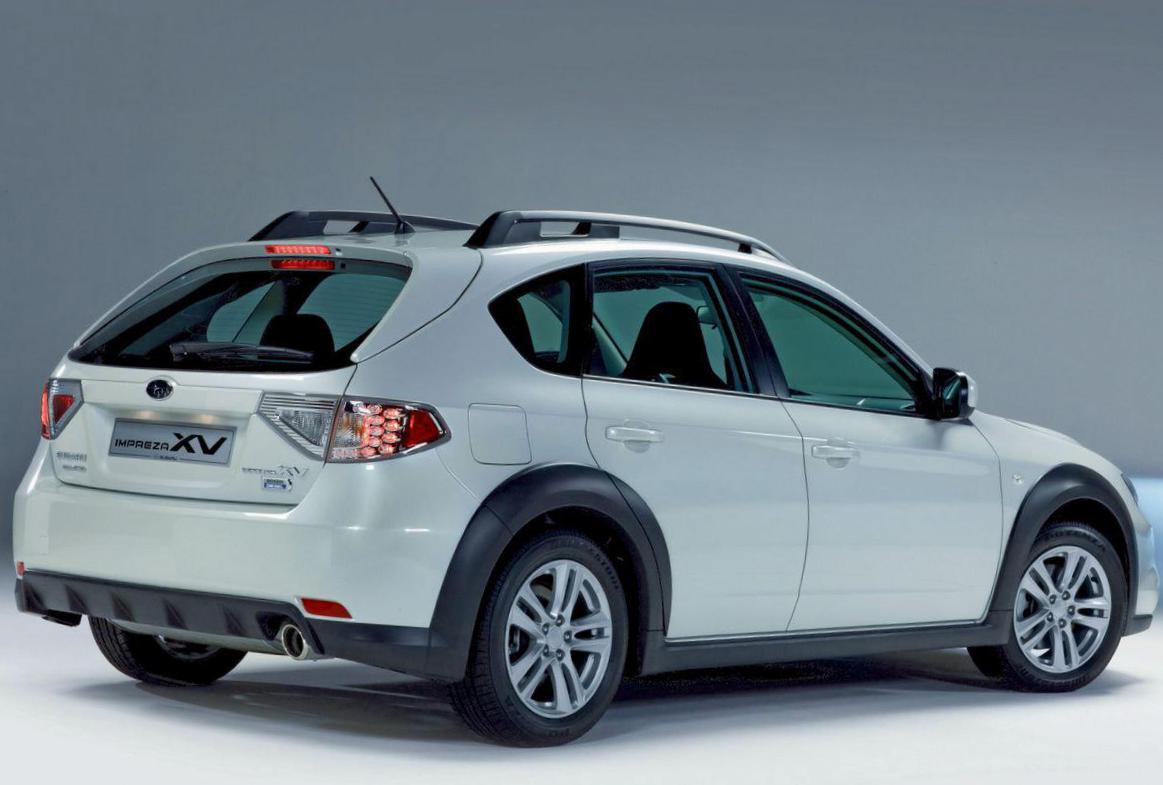 Subaru Impreza XV specs sedan