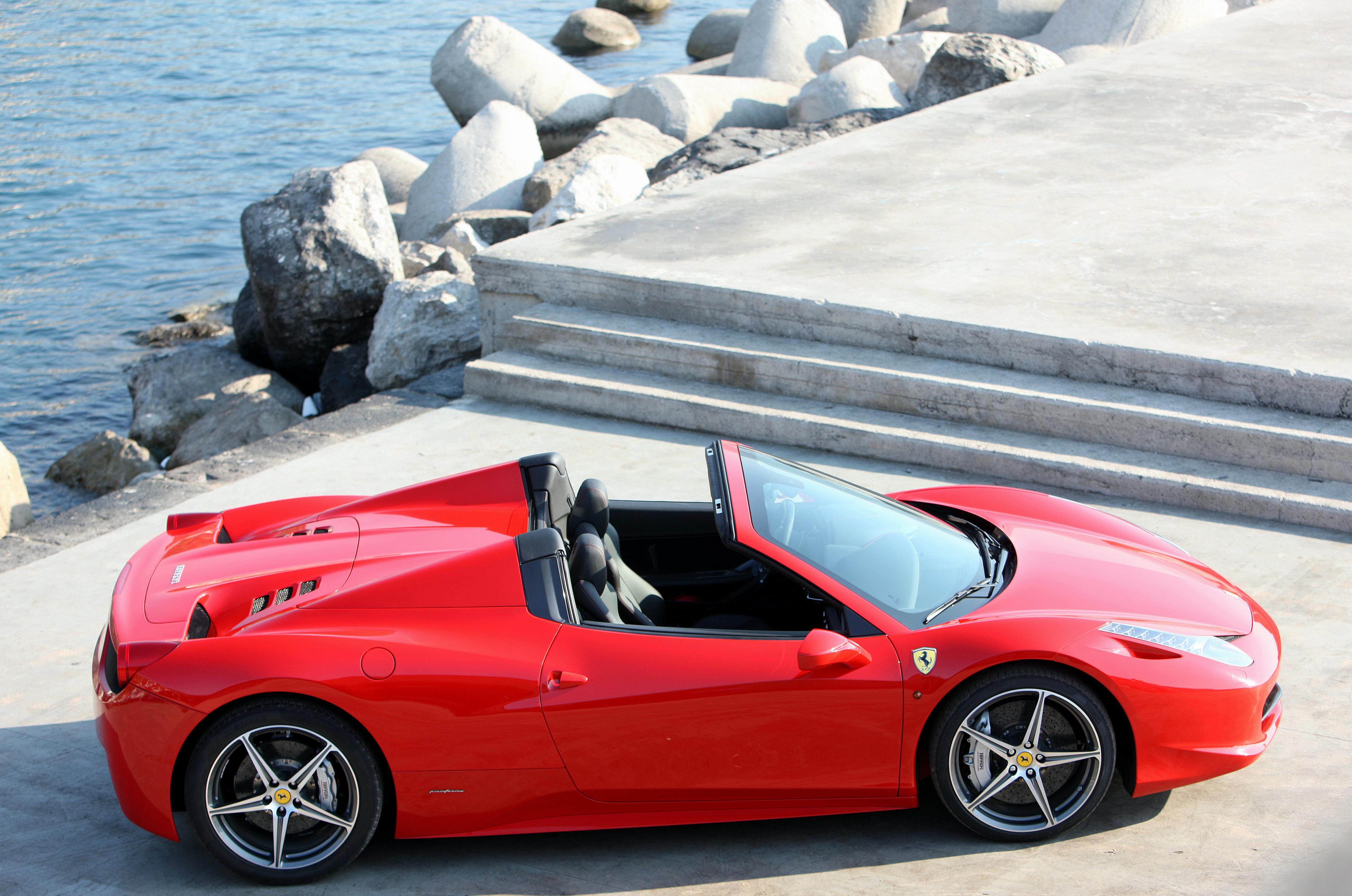 458 Spyder Ferrari cost cabriolet