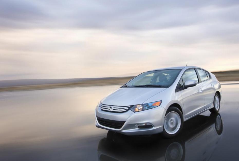 Honda Insight reviews 2010