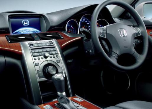 Legend Honda Characteristics sedan
