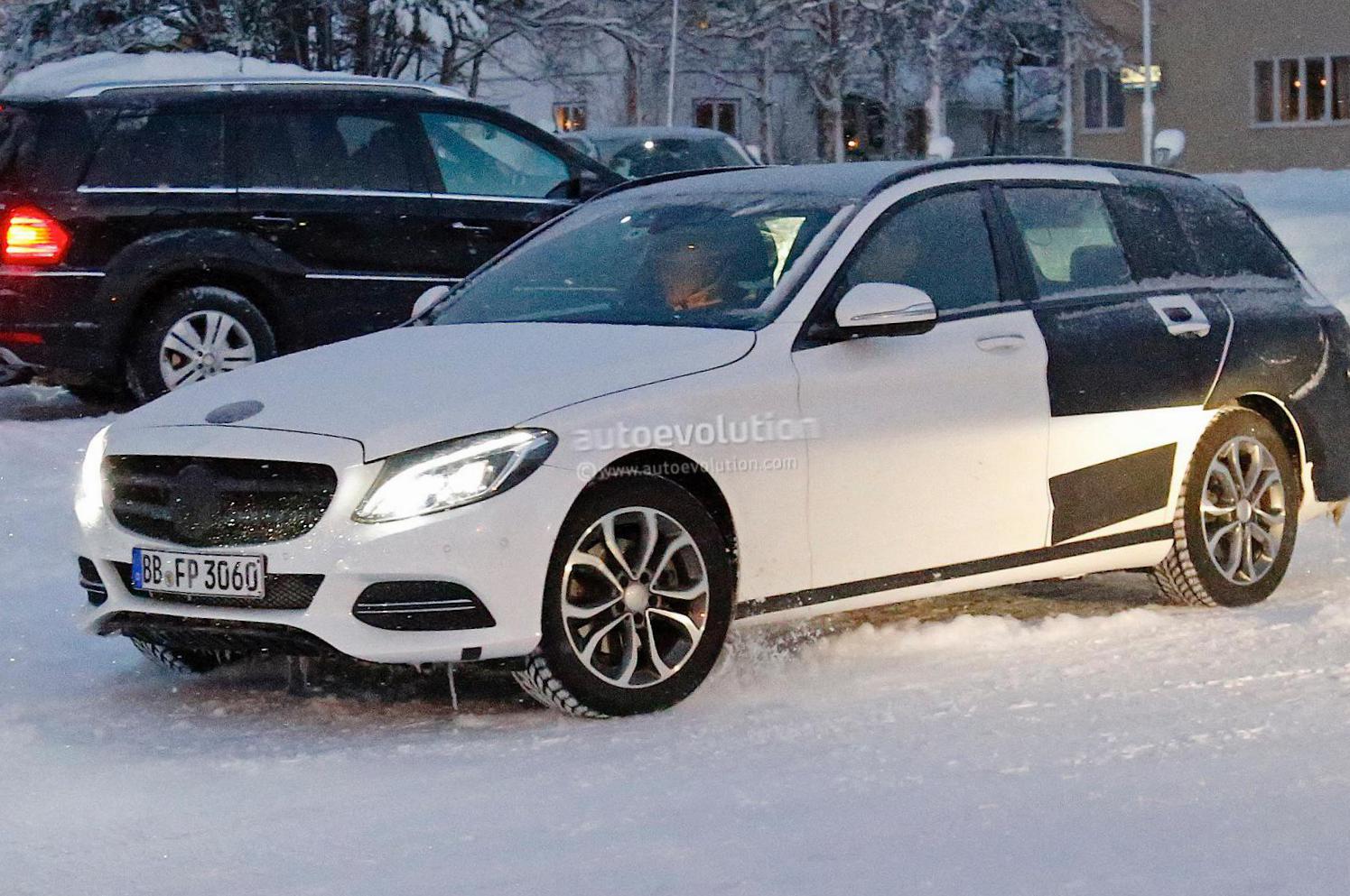 Mercedes C-Class Estate (S205) how mach 2015