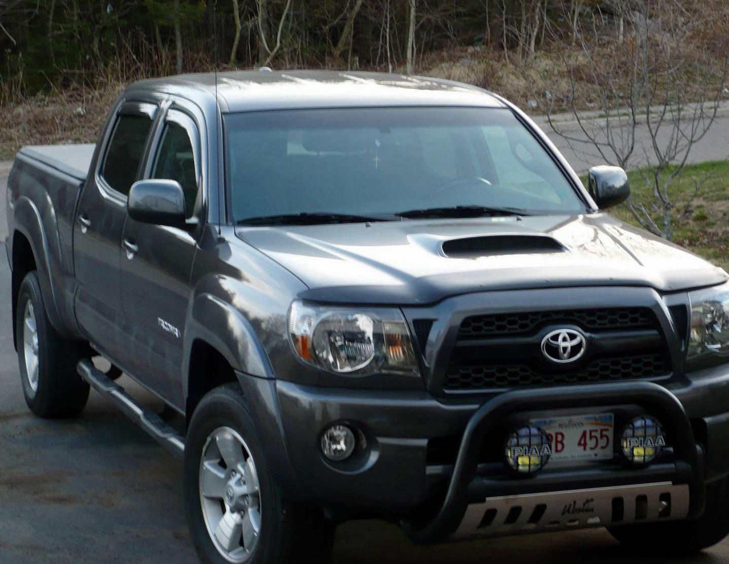 Rear view of Toyota Tacoma Double Cab 2011