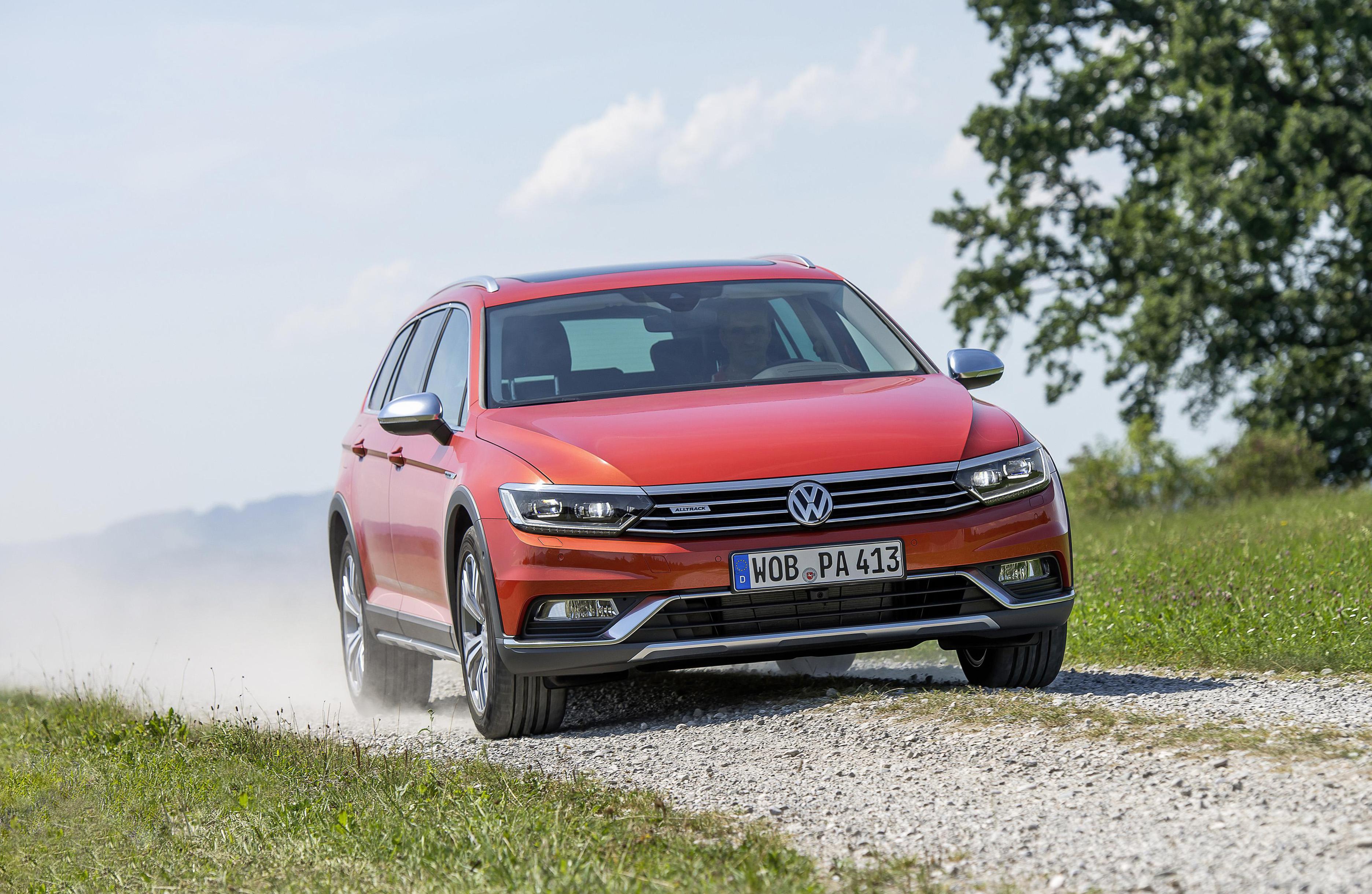 Volkswagen Passat Alltrack 2015 wagon