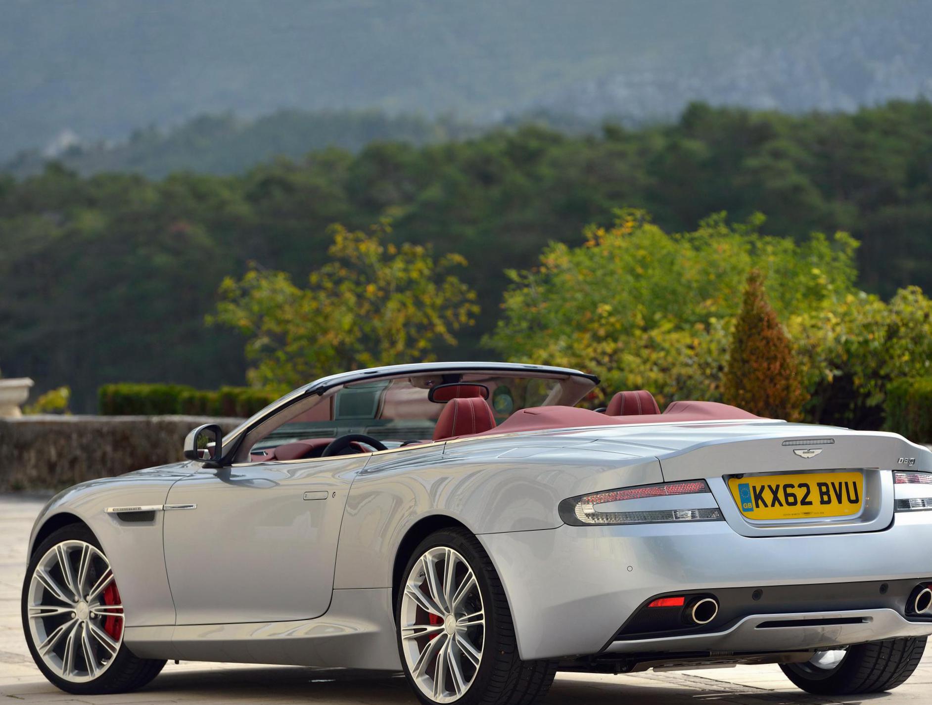 Aston Martin DB9 Volante 2012 cabriolet