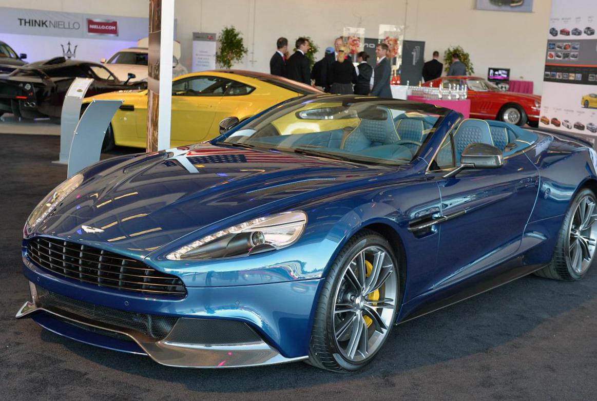 Aston Martin Vanquish Volante 2013 cabriolet