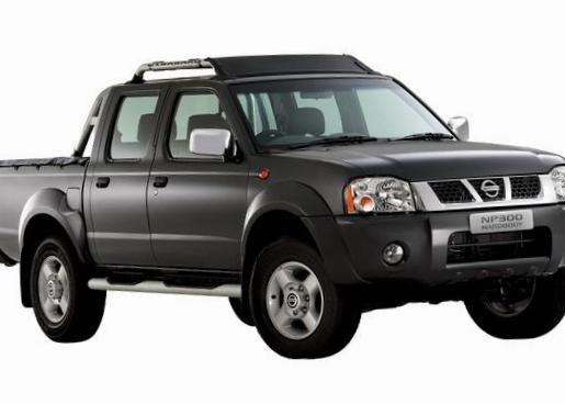Nissan NP300 Double Cab 2004 pickup