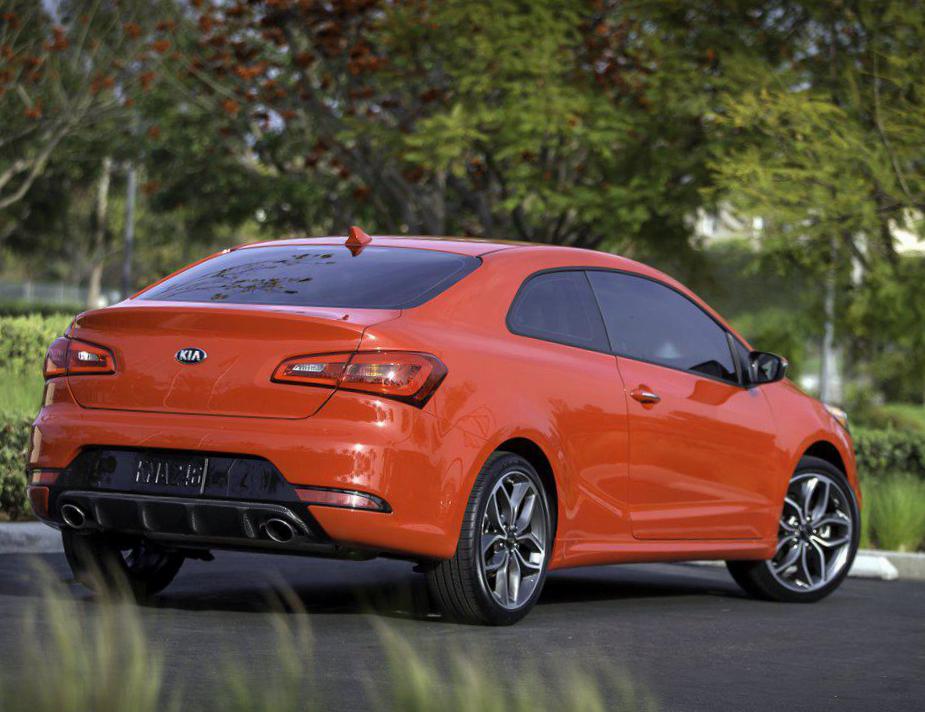 KIA Cerato Koup 2013 coupe