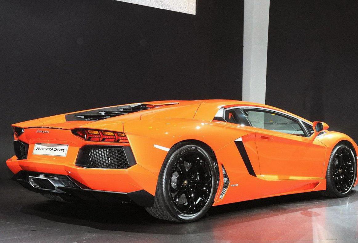 Lamborghini Aventador LP700-4 Roadster 2012 cabriolet