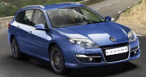 Rear view of Renault Laguna Hatchback 2010