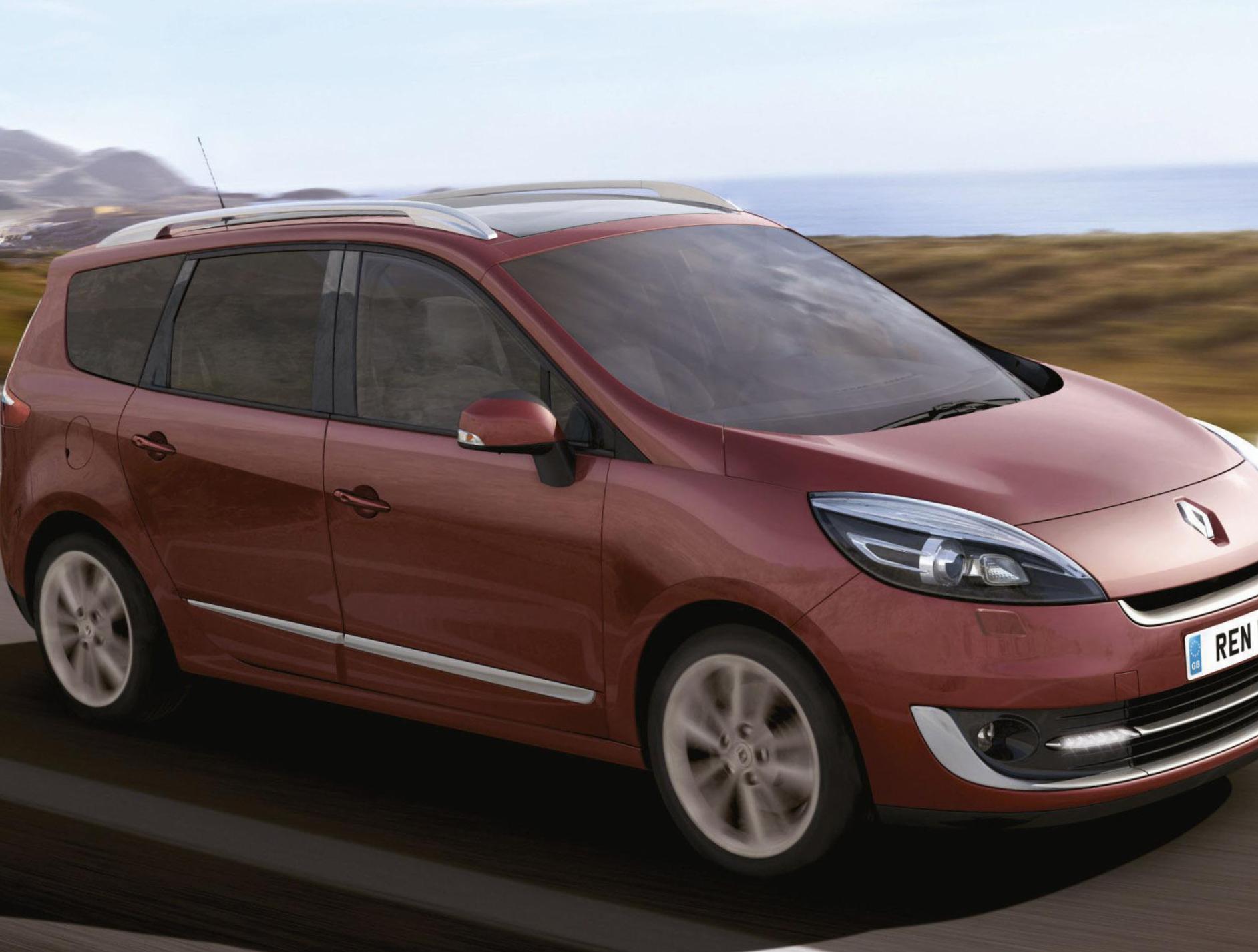 Rear view of Renault Scenic 2012