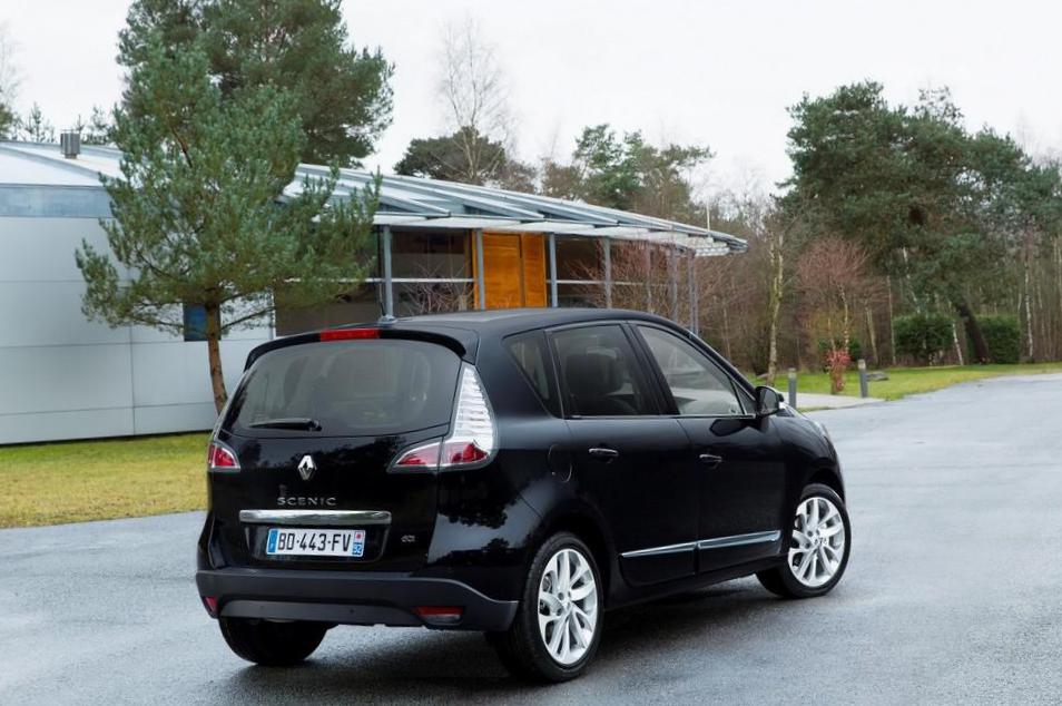 Rear view of Renault Grand Scenic 2013