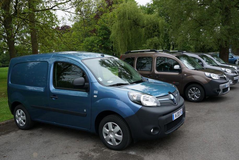 Rear view of Renault Kangoo 2013